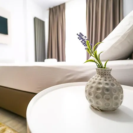 Alezzi Aparthotel Năvodari