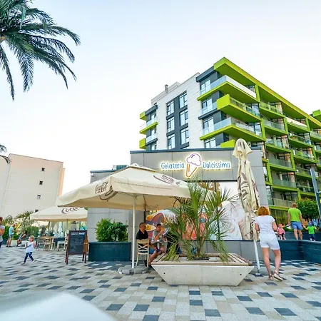 Alezzi Aparthotel Năvodari