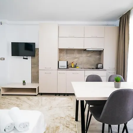 Alezzi Aparthotel Navodari